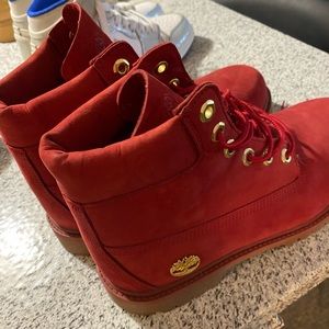 Red timberlands. Never worn